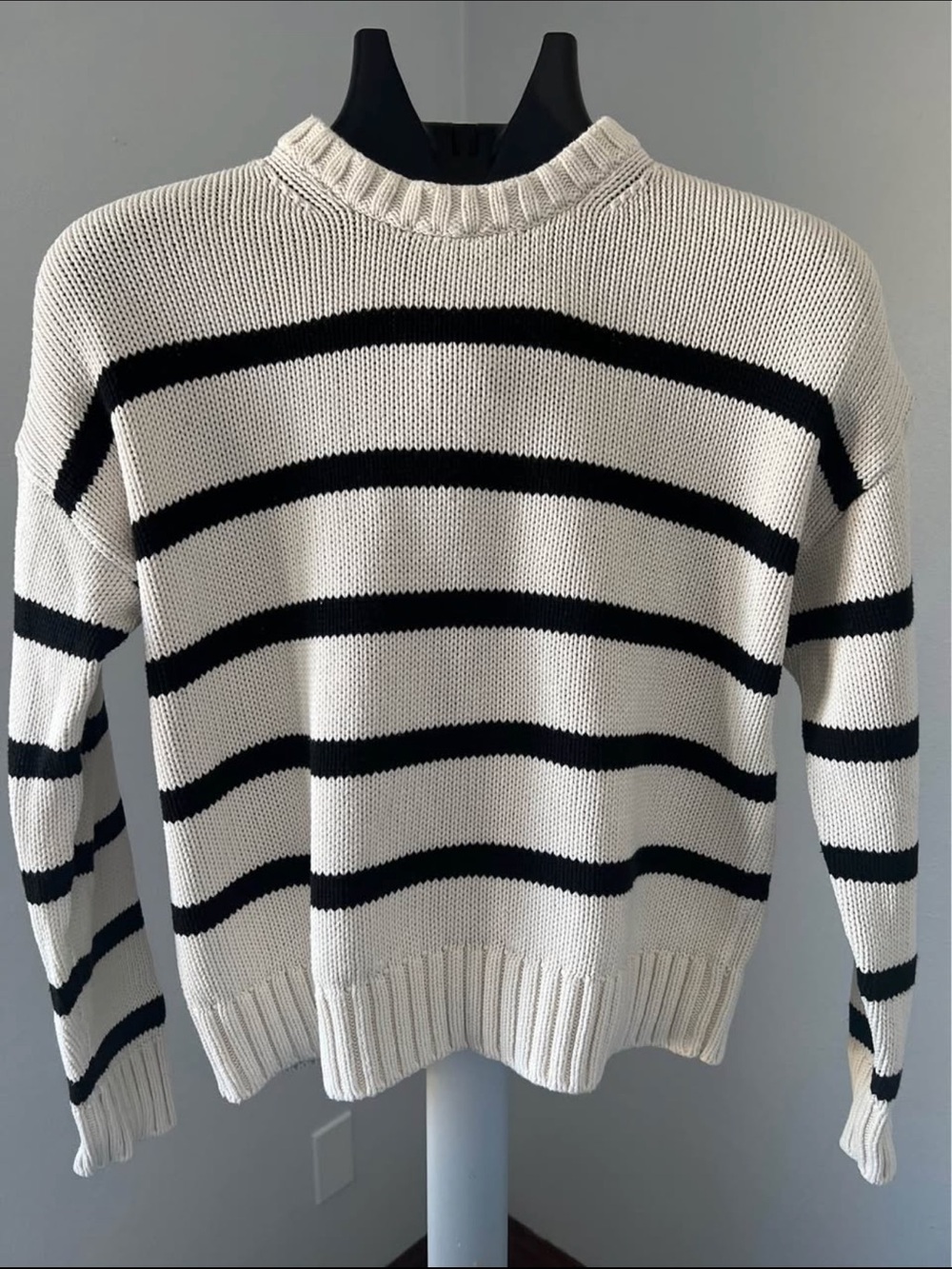 gap 100% cotton sweater